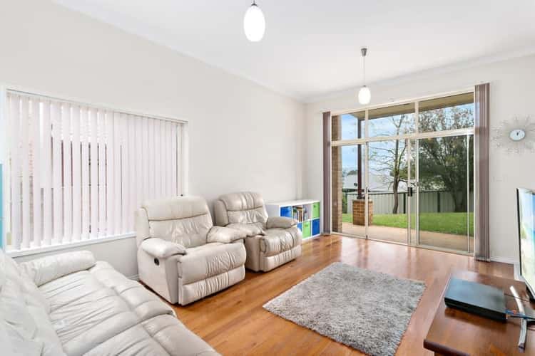 Second view of Homely townhouse listing, 1/18 Conway Crescent, Blackbutt NSW 2529