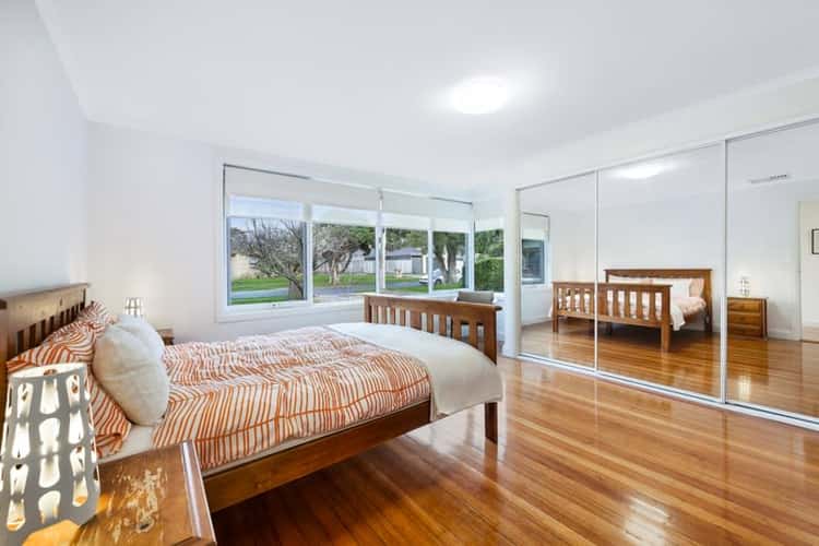 Sixth view of Homely house listing, 2 Kensington Court, Mulgrave VIC 3170