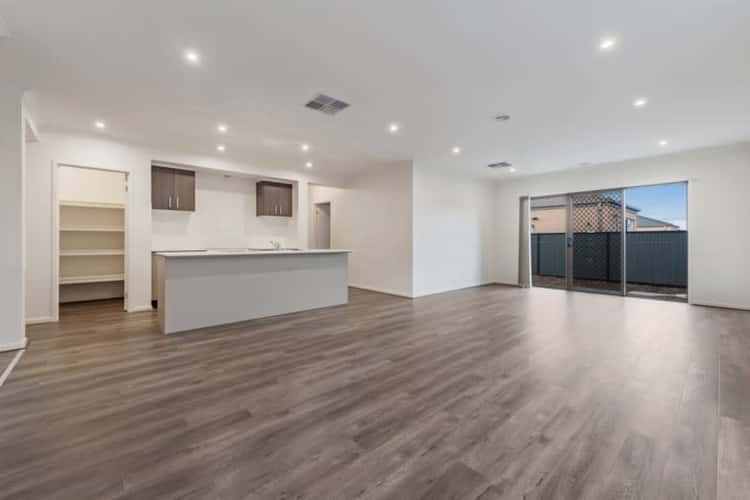 Fifth view of Homely house listing, 82 Sustainable Drive, Craigieburn VIC 3064