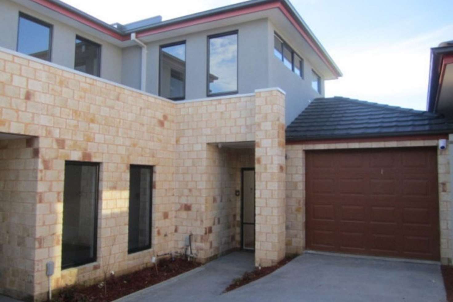 Main view of Homely townhouse listing, 1B Mudgee Court, Chadstone VIC 3148