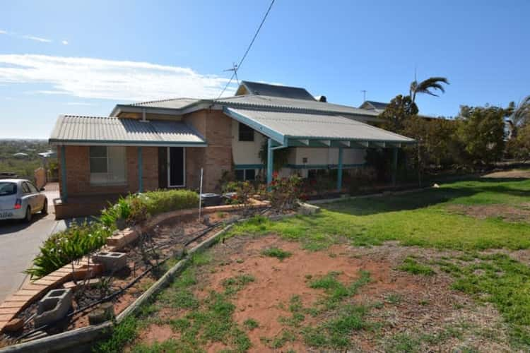 Second view of Homely house listing, 10 Craggs Court, Carnarvon WA 6701