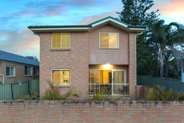 Main view of Homely townhouse listing, 1/56 Fraser Road, Long Jetty NSW 2261