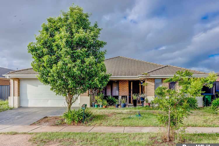 Second view of Homely house listing, 20 BlueJay Crescent, Tarneit VIC 3029