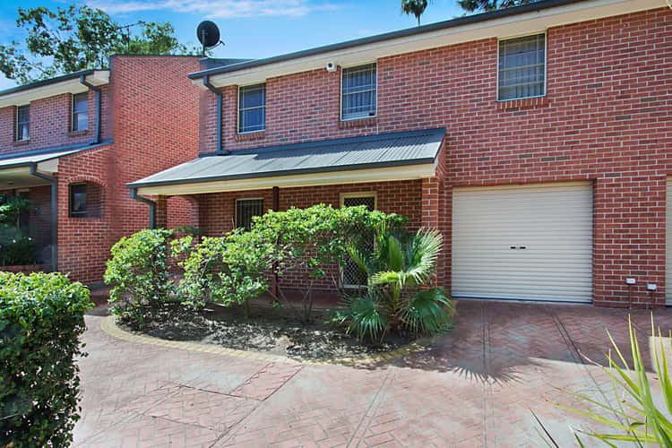 Main view of Homely townhouse listing, 3/10 First Street, Kingswood NSW 2747