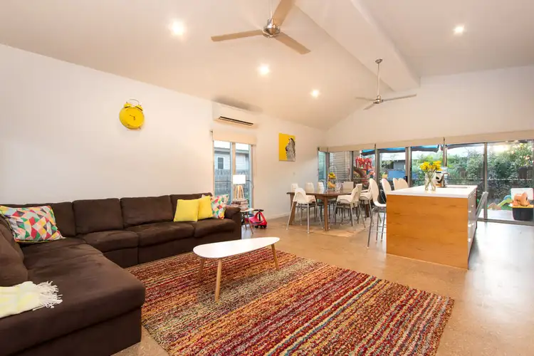 13 Magabala Road