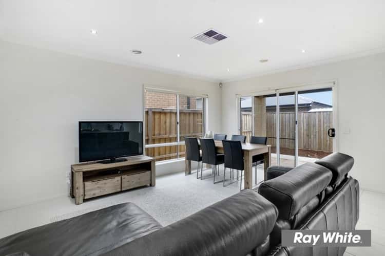 Fifth view of Homely house listing, 10 Chaucer Crescent, Truganina VIC 3029