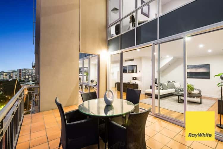 Fifth view of Homely apartment listing, Penthouse/8 Wells Street, Southbank VIC 3006