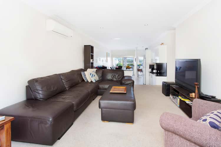Third view of Homely townhouse listing, 2/10 King Street, Kiama NSW 2533