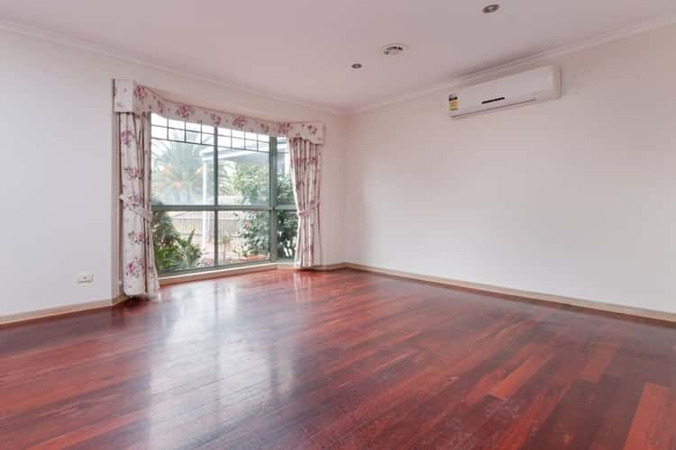 Fourth view of Homely house listing, 7 Bergen Close, Keilor Lodge VIC 3038