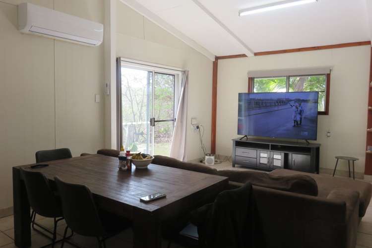 Fifth view of Homely house listing, 33 CARLISLE CRESCENT, Bloomsbury QLD 4799