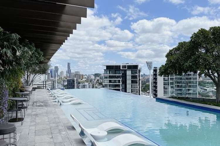 Main view of Homely apartment listing, 712/62 LOGAN ROAD, Woolloongabba QLD 4102