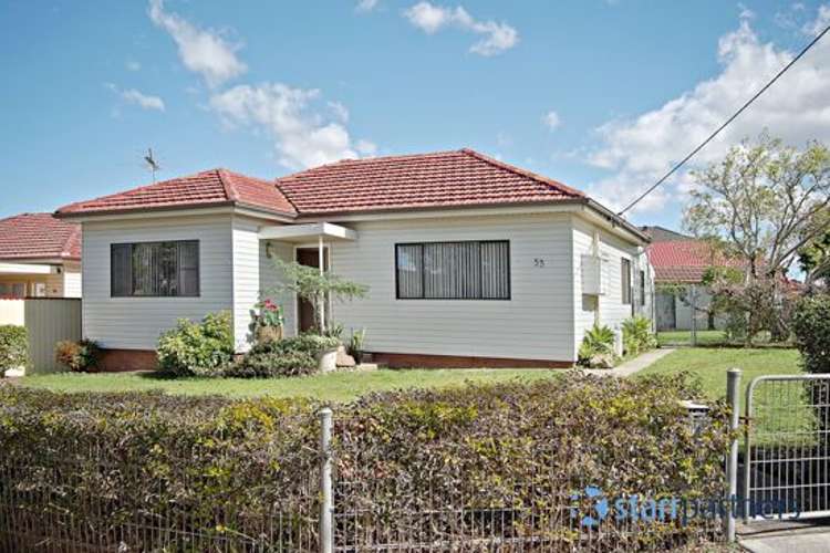 33 Gibson Ave, Padstow NSW 2211
