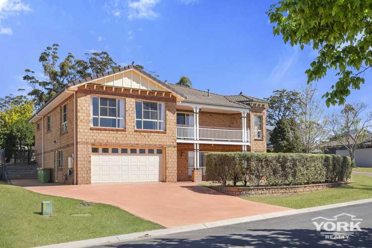 2 Woodlands Close, Middle Ridge QLD 4350