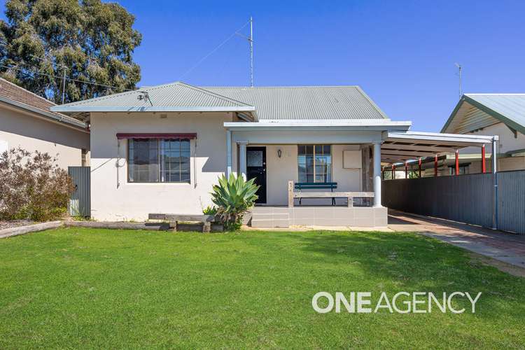 14 NORMAN STREET, Turvey Park NSW 2650