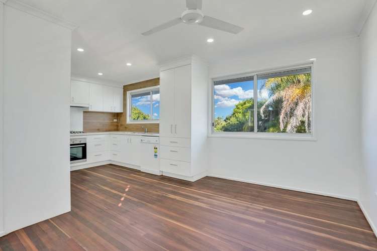 Fifth view of Homely house listing, 3 Fitzroy Court, Boyne Island QLD 4680