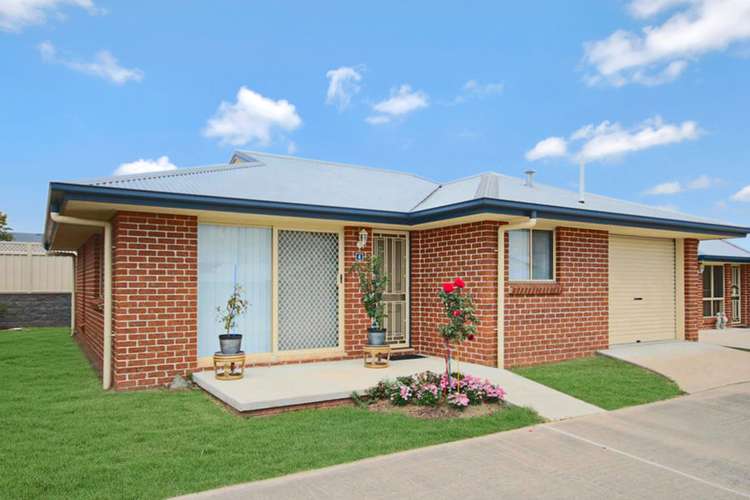 Main view of Homely retirement listing, 4/65-67 Scott Street, Tenterfield NSW 2372