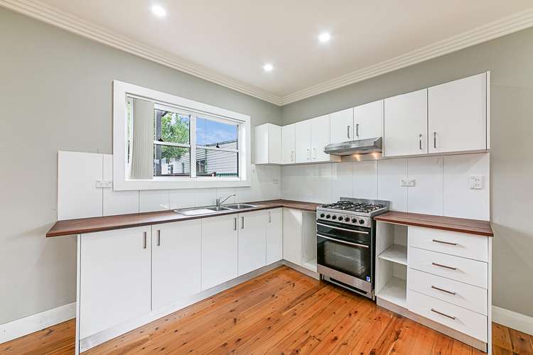 122A Fairfield Rd, Guildford NSW 2161