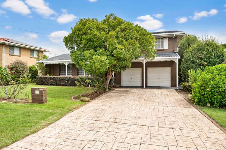 17 Sardon Street, Centenary Heights QLD 4350