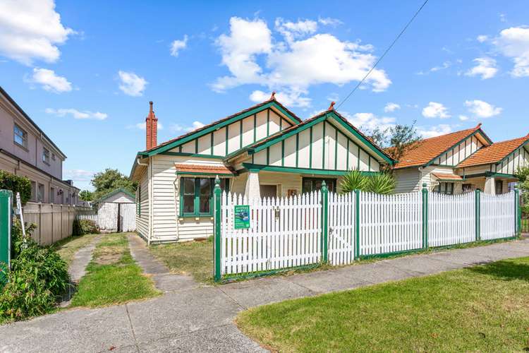 10 Ferry Crescent, Brunswick West VIC 3055