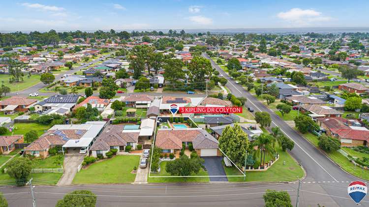 Third view of Homely house listing, 3 Kipling Drive, Colyton NSW 2760
