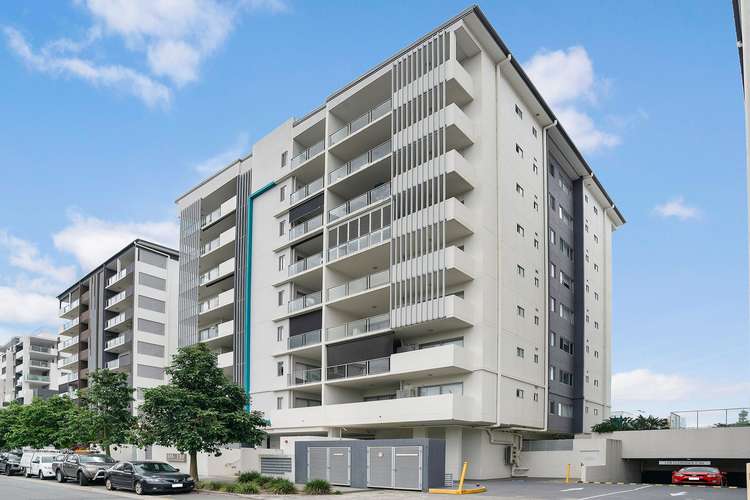 Main view of Homely unit listing, 104/17 Playfield Street, Chermside QLD 4032