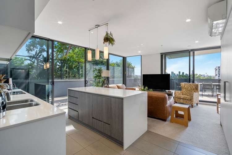 Main view of Homely apartment listing, 10401 / 300 Old Cleveland Rd, Coorparoo QLD 4151