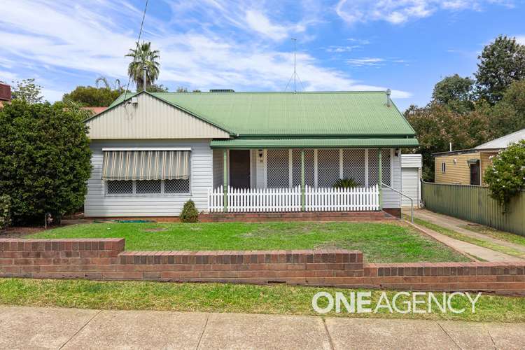 10 URANA STREET, Turvey Park NSW 2650