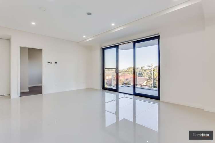 Second view of Homely house listing, Unit 10/11-19 Thornleigh Street, Thornleigh NSW 2120