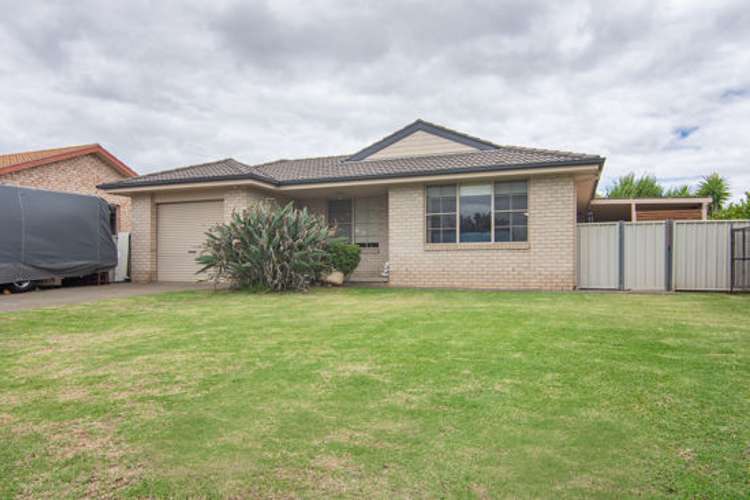 Main view of Homely house listing, 4 Giles Place, Tamworth NSW 2340