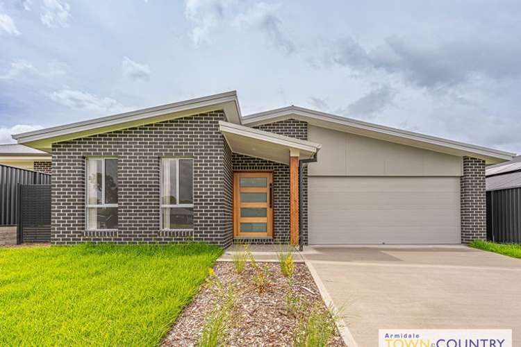 Main view of Homely house listing, 18 Bruce Close, Armidale NSW 2350
