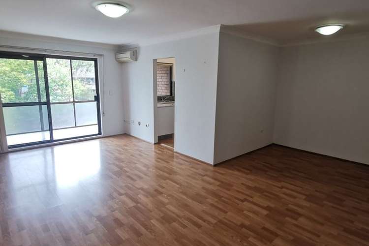 Main view of Homely unit listing, 4/330 Military Road, Cremorne NSW 2090