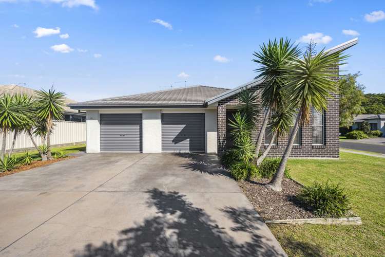 14 & 14A Seabeach Street, Sandy Beach NSW 2456