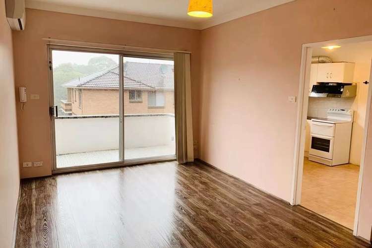 Main view of Homely unit listing, 18/32-38 Queen Victoria Street, Kogarah NSW 2217