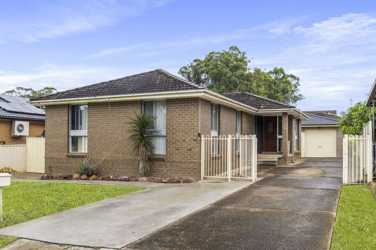 19 Morna Street, Greenfield Park NSW 2176