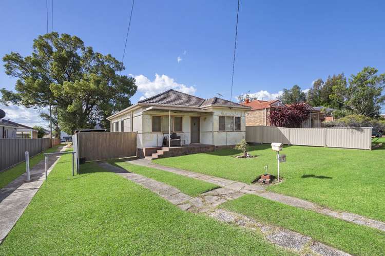 28 Highland Street, Guildford NSW 2161