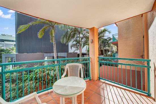 Fifth view of Homely unit listing, 22 / 11 - 17 Philip Avenue, Broadbeach QLD 4218