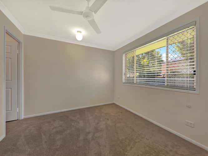 Sixth view of Homely house listing, 4 Mitchell Court, Rothwell QLD 4022