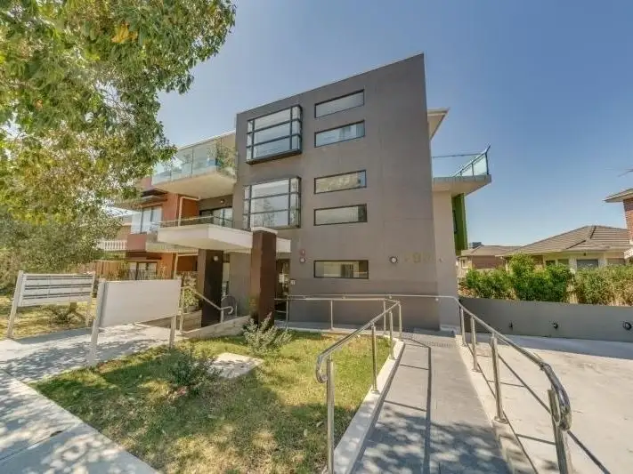 9/790 Elgar Road