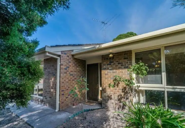 12/14 Justina Street