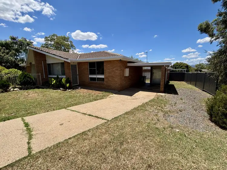 Main view of Homely unit listing, 2/38 Links Ave, Tamworth NSW 2340