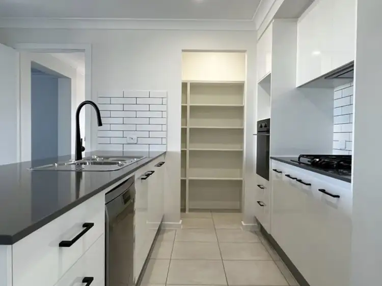 Sixth view of Homely house listing, 6 Malanda Avenue, Dubbo NSW 2830