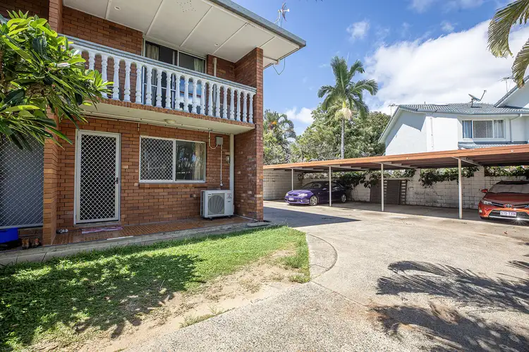 5/8 Hague Street