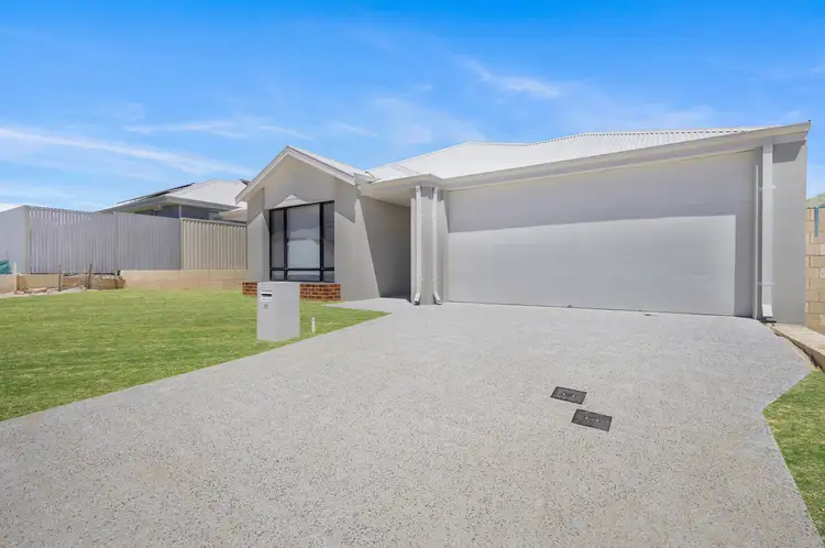 11 Yamba View