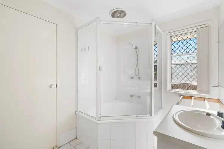 Fourth view of Homely house listing, 3 Yale Circuit, Forest Lake QLD 4078
