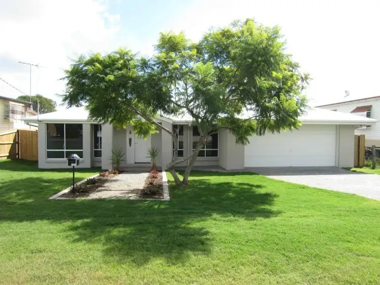 17 Hall Street, Peak Crossing QLD 4306