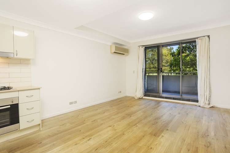 Main view of Homely unit listing, 20/21-69 Regent St, Redfern NSW 2016
