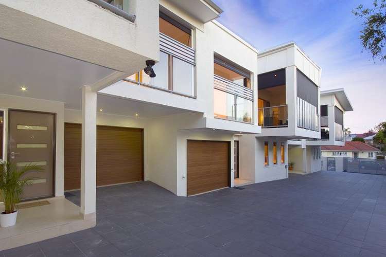 Main view of Homely townhouse listing, 1/48 Belgrave Street, Balmoral QLD 4171