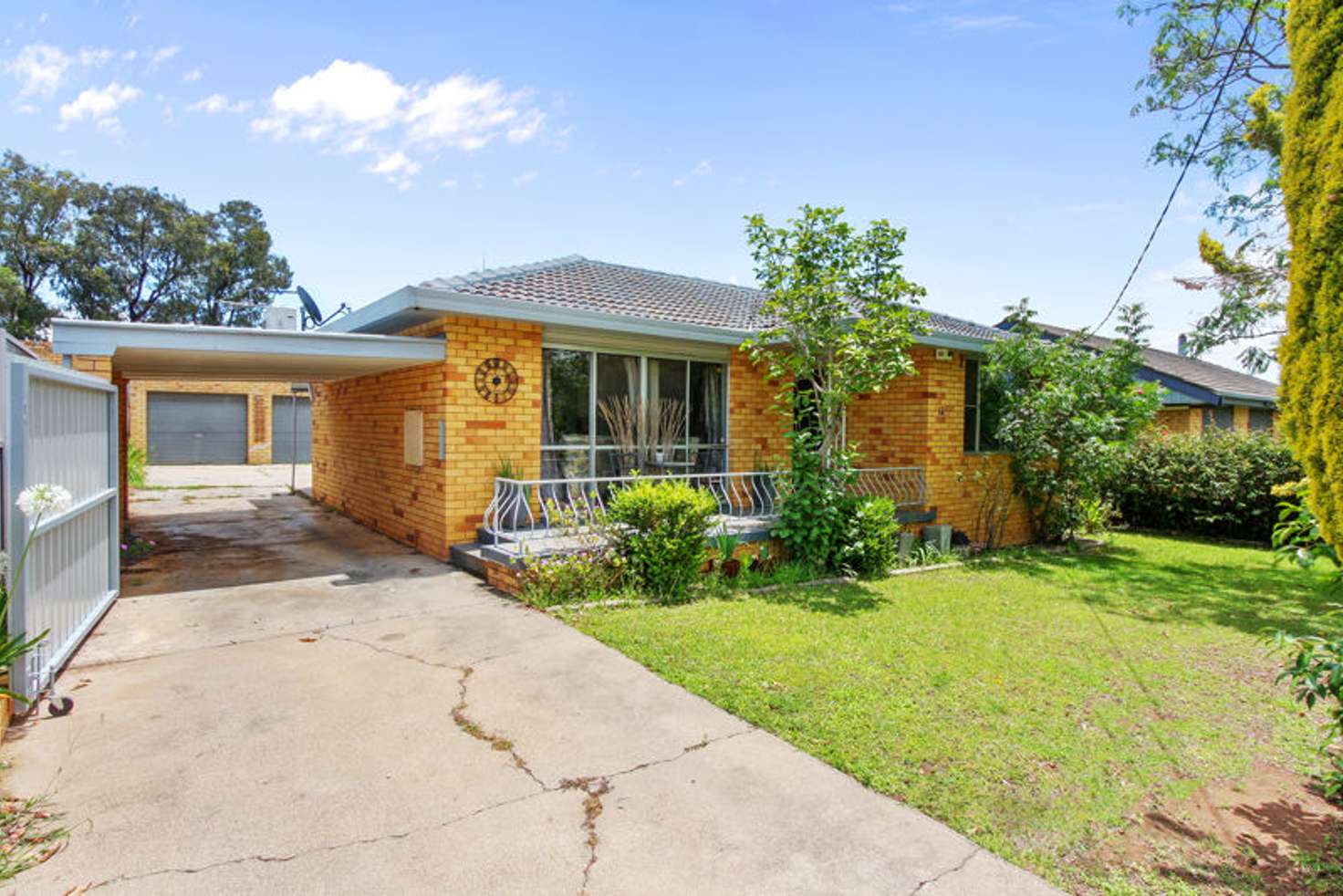 Main view of Homely house listing, 12 Garden Street, Tamworth NSW 2340