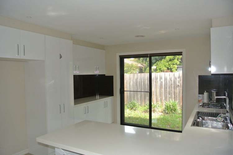 Third view of Homely house listing, 2/17 Upton Crescent, Narre Warren VIC 3805