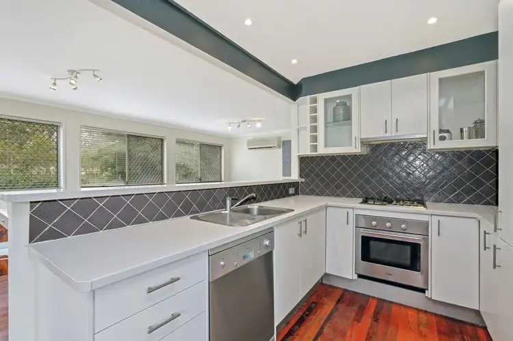 126 Jacaranda Ave, Logan Central QLD 4114